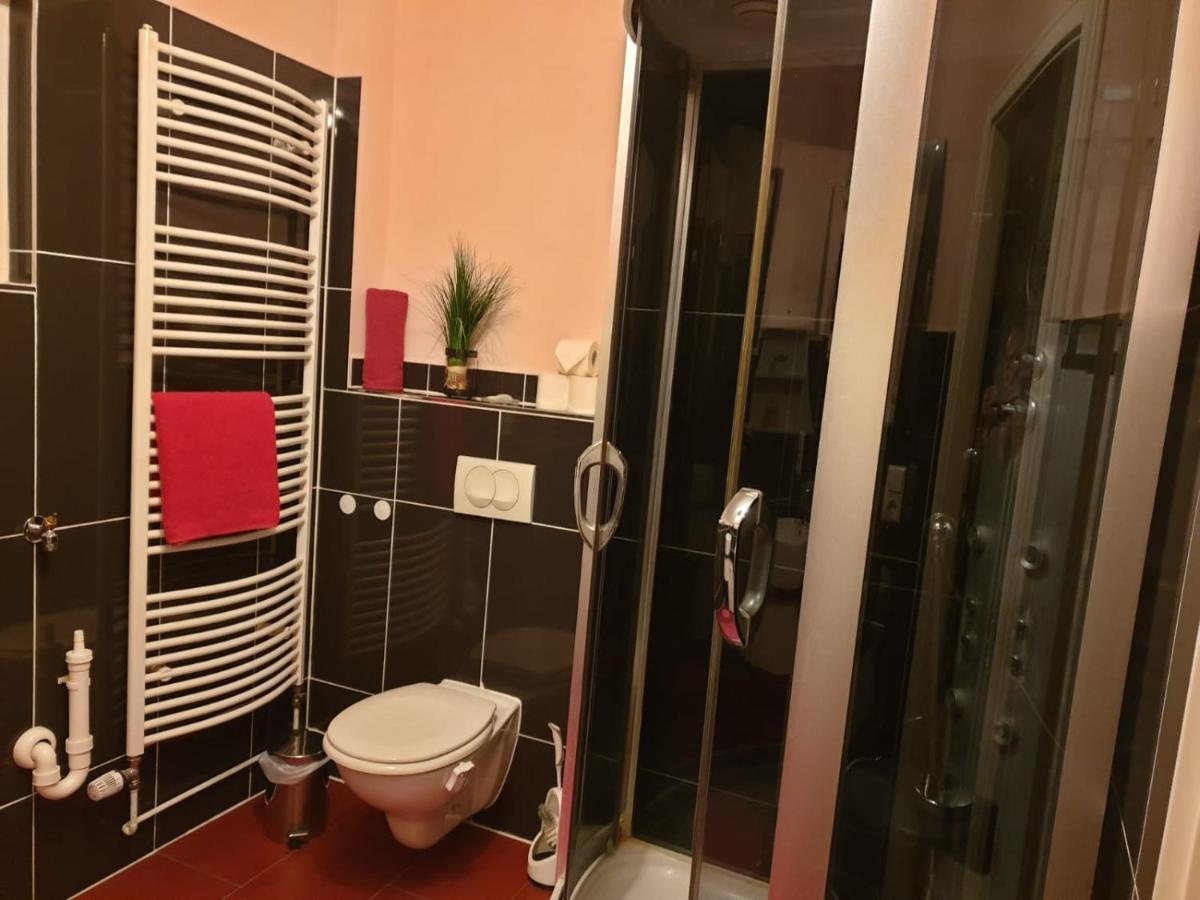 Apartment Euro As Kappel-Grafenhausen Eksteriør bilde