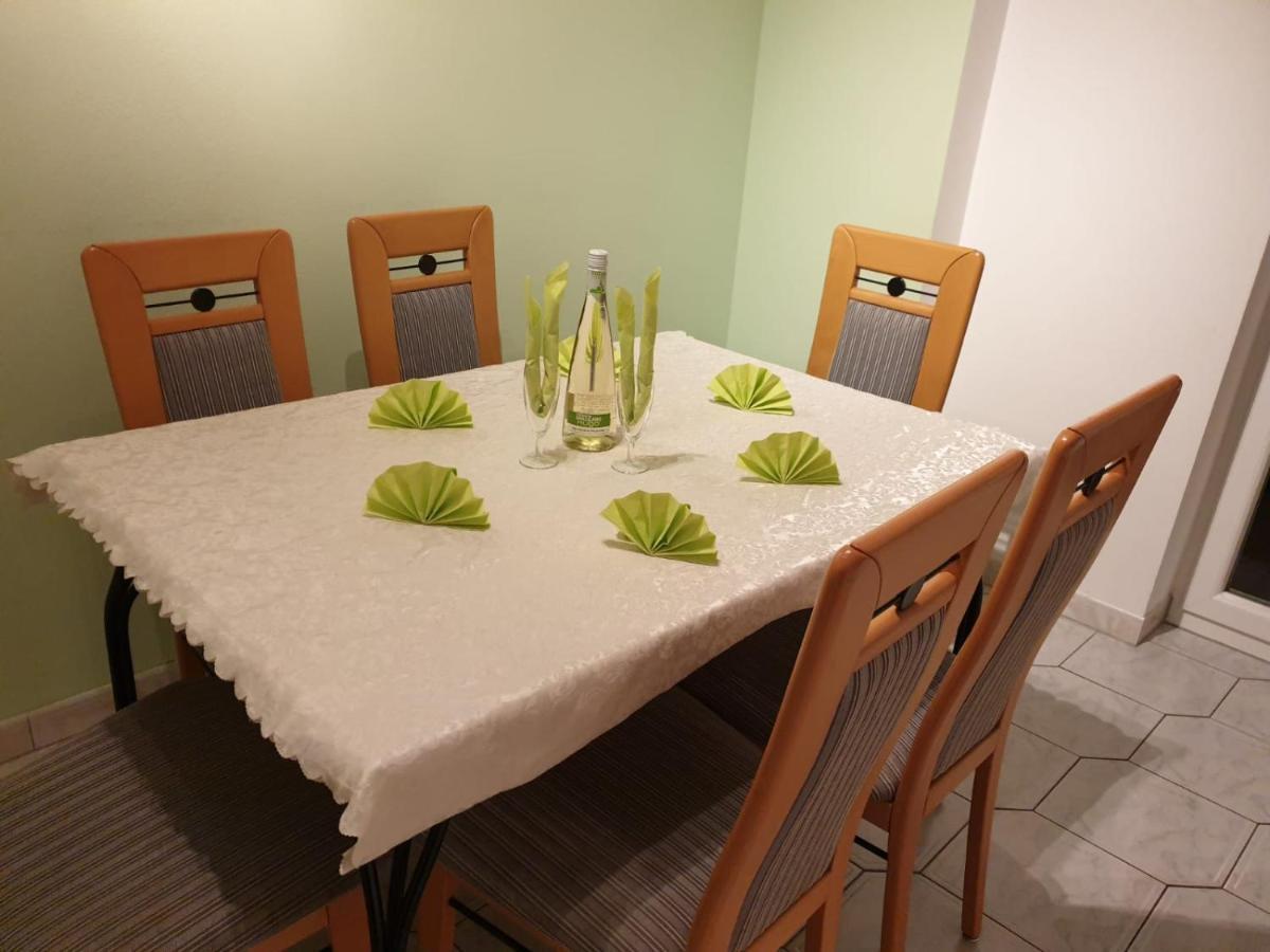 Apartment Euro As Kappel-Grafenhausen Eksteriør bilde